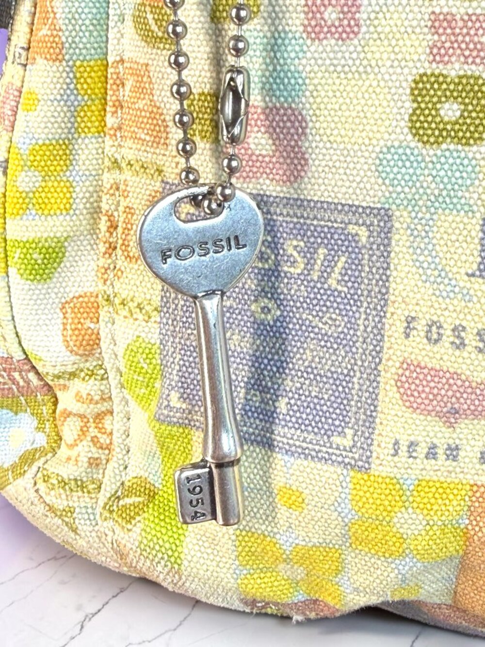 Fossil Rare Vintage Y2K "Nostalgia Grid" Multicolor Canvas Shoulder Tote Bag - Picture 5 of 16